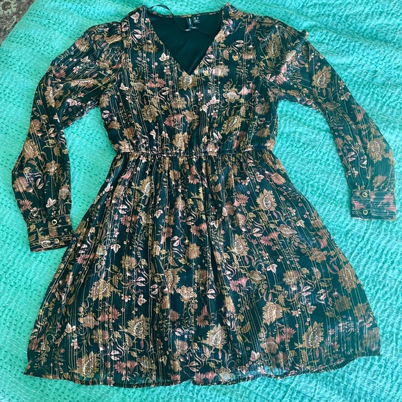 Vero Moda Floral Metallic Print Short Dress - M - Picture 8 of 15